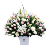 Arreglos florales grandes de condolencia en Quito